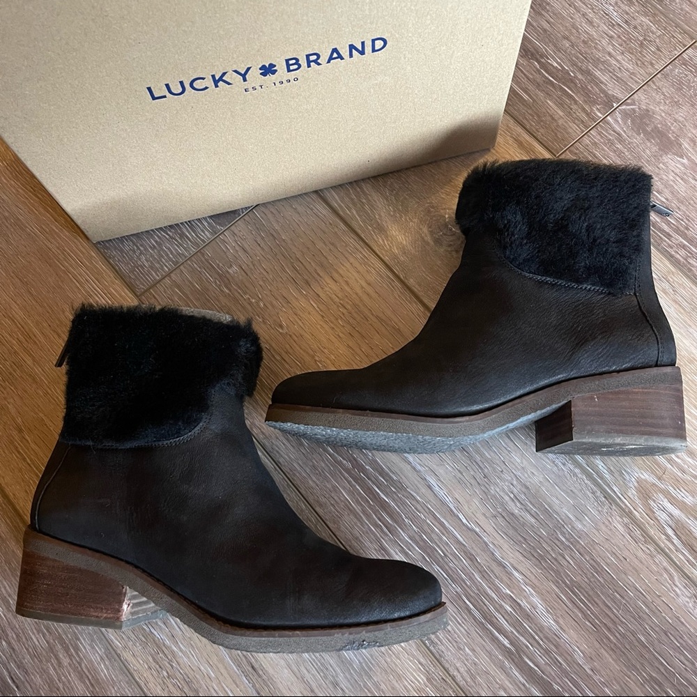 Lucky Brand Tarina black fur booties